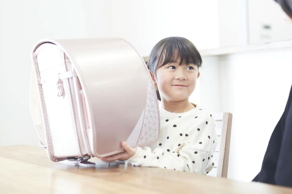 【Glossy（グロッシー）】サキちゃん 